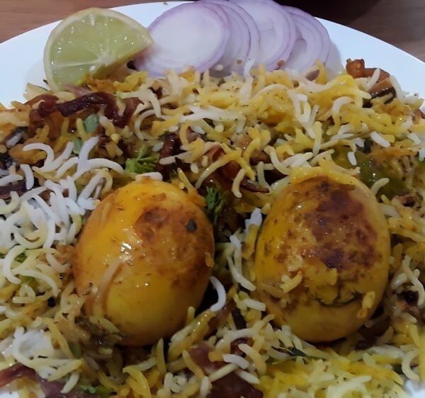 Egg Dum Biryani 🥚🍚🔥
